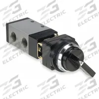 ARO Manual Air Control Valve: MaxAir, Three-Way / Two-Position, Knob, Black, 26 scfm Flow Rate - Max (MPN M252LS-11). Key specifications — attr1092903: Black; attr1086905: Manual Return; attr1086907: MaxAir; attr1086914: Normally Open/Normally Closed; attr1086904: Manual Air Control Valve; attr1086871: M252LS-11.