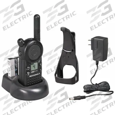 MOTOROLA Handheld Two Way Radio: CLS Series, UHF, Analog, 1 W, 4 Channels, Numeric - UHF Business Radios
