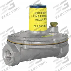 MAXITROL Gas Pressure Regulator: Lever-Acting Gas, 402,500 BtuH Gas Capacity, Aluminum, NPT x NPT (MPN 325-3L-33-NG01). Key specifications — Brand: MAXITROL; Body Material: Aluminum.