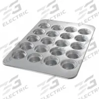 CHICAGO METALLIC Large Crown Muffin Pan: Aluminized Steel, 20 Slots, 17 7/8 in Overall Wd, Silver (MPN 44555). Key specifications — Pan Style: Muffin Pan; Brand: CHICAGO METALLIC; Color: Silver; Material: Aluminized Steel; NSF Certified: No; Number of Slots: 20.