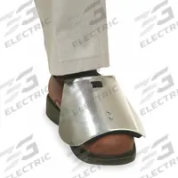 APPROVED VENDOR Foot Guard: Unisex, Silver, Universal, Aluminum, 7.94 oz Wt Each, Strap-On, 1 PR (MPN 5T456). Key specifications — Brand: APPROVED VENDOR; Size: Universal; Color: Silver; Attachment Type: Strap-On; Material: Aluminum; Gender: Unisex; Product Type: Foot Guard.