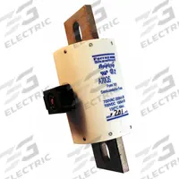 Semiconductor Fuse: A70QS Series, Fast-Acting, 500 A, 700 V AC, 700 V DC DC Volt Rating, Indicating (MPN A70QS500-4IL). Key specifications — Series: A70QS; Brand: MERSEN; Voltage Type: AC/DC.