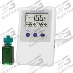 TRACEABLE Thermometers: -58°F to 158°F /-50°C to 70°C, ±0.5°C @ -30 to 50°C, ±1°C Otherwise, Glycol (MPN 4731). Key specifications — Bottle Probe Fill Medium: Glycol; Accuracy: ±0.5 °C @ -30 to 50 °C, ±1 °C Otherwise; Probe Type: (2) Bottle; Brand: TRACEABLE; Temperature Units: Celsius.