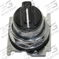 EATON Short-Handled Selector Switch: 30 mm Panel Mount Size, 3 Positions, 3 Cam, Series 10250T (MPN 10250T1333). Key specifications — Action: Momentary/Maintained/Maintained; Cam: 3; Brand: EATON; Switch Bezel Material Type: Metallic.