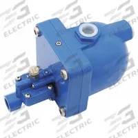 SPEEDAIRE Mechanical Float Drain Valve: 3/4 in FNPT Inlet Size, 1/2 in FNPT Outlet Size, 38XT35. Key specifications — attr125506: SPEEDAIRE.