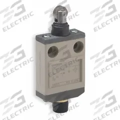 OMRON Roller Plunger Limit Switch: Roller Plunger, Metallic, Momentary, D4CC (MPN D4CC3032). Key specifications — attr1019632: OMRON; attr1019639: 4-Pin M12 Connector; attr1019655: Stainless Steel; attr1023447: D4CC.
