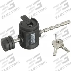 REESE Receiver Lock: Stainless Steel, (2) Keys, Receiver Lock (MPN 7057330). Key specifications — Includes: (2) Keys; Vehicle Class: II; Brand: REESE; Product Type: Receiver Lock; Material: Stainless Steel.