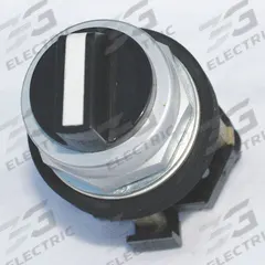 EATON Short-Handled Selector Switch: 30 mm Panel Mount Size, 3 Positions, 1D Cam, Series HT800 (MPN HT8JRH1D). Key specifications — Action: Momentary/Maintained/Maintained; Cam: 1D; Brand: EATON; Switch Bezel Material Type: Metallic.