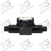 CHIEF Hydraulic Directional Valve: 12 gpm Max Flow Rate, D03 NFPA Size, Three Positions, Tank, Tank (MPN D03S-2H-12D-35). Key specifications — attr1018253: CHIEF; attr1018274: D03; attr1018283: Tank; attr1018249: D03S-2H-12D-35.