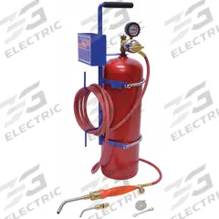 UNIWELD Air/Acetylene Kit: Swirl Flame, CGA-520, External Lighter, Twister Series (MPN 89602U). Key specifications — Kit Series: Twister; Compatible Fuel Cylinder Size: B; Included Acetylene Regulator CGA Number: CGA-520; Included Tip Manufacturer Part Number: A-11; Connection Type: Quick Connect; Manufacturer Part Number: 89602U; Brand: UNIWELD; Item: Torch Kit with Stand and Cylinder.