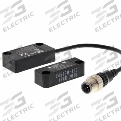 OMRON Non-Contact Door Switch: D40A Series, 1NO, 0.15 m Cable Lg, 15 mm On Sensing Distance - AC & DC Safety-Interlock Switches