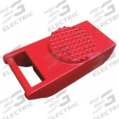 DAYTON Machine Roller: 2,000 lb, 3 1/8 in Deck Ht, 3 1/2 in L x 3 1/2 in W, (15) Rollers, Textured (MPN 21D020). Key specifications — Top Plate Surface: Textured; Brand: DAYTON; Color: Red.