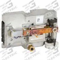 JOHNSON CONTROLS Pneumatic Thermostat: 55° to 85°F, 2 Pipes, High Volume Pipes/Air Flow Output (MPN T-4002-202). Key specifications — Temperature Control Range: 55° to 85°F; Number of Pipes/Air Flow Output: 2 Pipes, High Volume; Thermostat Action: Reverse; Mounting Direction/Includes Cover: Horizontal, No; Brand: JOHNSON CONTROLS.