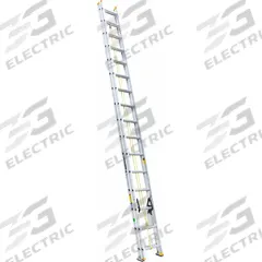 LOUISVILLE LADDER Extension Ladder: 32 ft Ladder Size, Aluminum, 250 lb Load Capacity, 60 lb Wt (MPN AE3232). Key specifications — Color: Silver; Brand: LOUISVILLE LADDER; Included Features: Rope and Pulley; Removable Fly: Fixed.