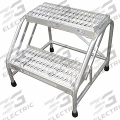 COTTERMAN Step Stool: 2 Steps, 1.7 ft Overall Ht, 500 lb Load Cap, Aluminum, 1.7 ft Standing Ht (MPN 4502N2626A3E10C50P1). Key specifications — Brand: COTTERMAN; Color: Gray.