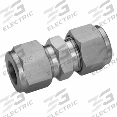 HAM-LET Compression Fitting Adapter: 7/8 in OD x 7/8 in OD Fitting Size - Double-Ferrule Stainless Steel Fittings