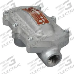 Pulling Elbow: Iron, Chromate Coated/Electroplated/Powder Coated, 1 1/2 in Trade Size, NPT (MPN ELBD-150). Key specifications — Ends - Hazardous Fittings: 1-1/2 in FNPT x 1-1/2 in FNPT; Material: Iron; Finish: Powder Coated; Brand: APPLETON ELECTRIC.