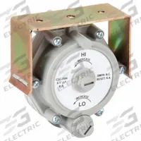 Reset Volume Controller: 2000 Series, Reverse Acting, Normally Closed, 3 to 8 psi (MPN CSC-2004). Key specifications — Minimum Setpoint Range: 0 to 1 in wc; Maximum Setpoint Range: Min to 1 in wc; Thermostat Required for Cooling: Reverse Acting; Thermostat Required for Heating: Direct Acting; Brand: KMC CONTROLS; Reset Start Point Range: 3 to 8 psi.