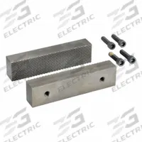 WILTON Replacement Jaw Inserts: Steel, For 6 in Vise Jaw Wd, (4) Screws, Works with 1ATH2, 600N (MPN 2903280). Key specifications — attr865132: (4) Screws; attr865131: 1 set of replacement jaw inserts with screws.; attr867042: 1ATH2; attr867043: 600N; attr663946: WILTON; attr923123: Steel.