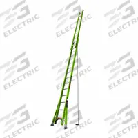 LITTLE GIANT Extension Ladder: 32 ft Ladder Size, Fiberglass, 375 lb Load Capacity, 70 lb Wt (MPN 17232-186). Key specifications — attr1049495: Green; attr1049493: LITTLE GIANT; attr1049496: V-Rung; attr1049511: Fixed.