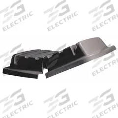 RUBBERMAID COMMERCIAL PRODUCTS Cube Truck Lid: 38 3/8 in L 17 3/4 in W 8 1/2 in H, Fits 8 cu ft (MPN FG460900BLA). Key specifications — Lid/Cover Material: MDPE; For Use With Grainger Item Number: 5M726; For Use with Series: Universal; Brand: RUBBERMAID COMMERCIAL PRODUCTS; Color: Black.