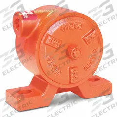 VIBCO Pneumatic Vibrator: 600 lbf, 6,800 vpm, 3/8 in NPT, VS, 69 dBA, Cast Iron, Continuous (MPN VS-320). Key specifications — attr671163: 69 dBA; attr671170: 350 lbf @ 60 psi; attr671165: 5,200 vpm @ 60 psi; attr671184: 3/8 in; attr671185: NPT; attr671203: Yes; attr671175: VIBCO.