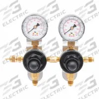 HARRIS Beverage Gas Regulator: For Soda Beverage, For Carbon Dioxide/Nitrogen Mix Gas, 2 Regulators (MPN 3005222). Key specifications — attr1099317: Carbon Dioxide; attr1099319: 1/4 in Flare; attr1099324: 1/4 in Flare; attr1134051: HARRIS; attr1134054: Secondary Gas Regulator.