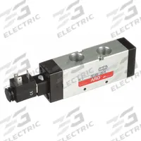 ARO Solenoid Air Control Valve: MaxAir, Four-Way / Two-Position, 120V AC, 1/2 in Female NPT (MPN M214SS-120-A). Key specifications — attr1092969: Non-Locking; attr1086920: M214SS-120-A; attr1092977: Spring Return.