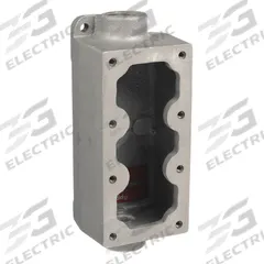 APPLETON ELECTRIC Mounting Body: 3 Gangs, Aluminum, 1/2 in Hub Size, Feed Through, Rectangular (MPN EDSC147-SA). Key specifications — Brand: APPLETON ELECTRIC; Hub Type: Feed Through.