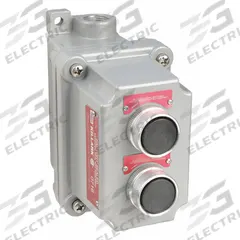 Control Station: 2 Gang, (2) Push Buttons, 2NO/2NC, No Legend, 0 Pilot Lights, 1/2 in, Feed-Thru Hub (MPN FXCS-4B7). Key specifications — Legend: No Legend; Action: Momentary/Momentary; Contact Form: 2NO/2NC; Brand: HUBBELL KILLARK; Operator Configuration Type: (2) Push Buttons.