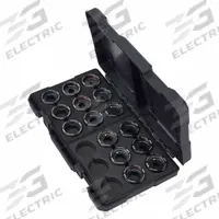 DEWALT Die Set: For DCE310, U-Die, 600 kcmil Copper, #8 - 600 kcmil Copper U-Dies (MPN DCE3100CK). Key specifications — attr534228: U-Die; attr534229: DCE310; attr551983: Die Kit; attr551985: #8 - 600 kcmil Copper U-Dies.