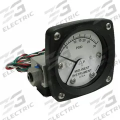 MIDWEST INSTRUMENT Differential Pressure Gauge & Switch: Back, 1/4 in NPT Female, 120, 2 1/2 in Dial (MPN 120AA-00-O-AA-30P). Key specifications — Sensor Type: Piston; Series: 120; Housing Material: Aluminum; Certificate of Calibration: Not Included; Gauge Accuracy: ±3-2-3%.