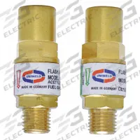 UNIWELD Flashback Arrestor Set: Regulator Mount, 3/8"-24, For Oxygen & Fuel (MPN RFAA). Key specifications — Brand: UNIWELD; Manufacturer Part Number: RFAA; Connection Size: 3/8"-24; CGA Number: CGA 021 (Fuel).