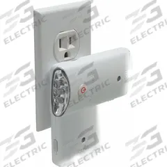 AMERICAN RED CROSS Emergency Flashlight: Rechargeable, 10 lm, 1.5 hr Run Time at Max. Brightness (MPN ARCBB201W-SNG). Key specifications — Brand: AMERICAN RED CROSS.