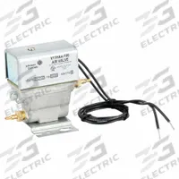 Solenoid Air Valve: Junction Box, 120V AC, 50/60 Hz, 30 psi Op Max., Die Cast Aluminum Body, 120V AC (MPN V11HAA-100). Key specifications — Brand: JOHNSON CONTROLS; Body Material: Die Cast Aluminum.