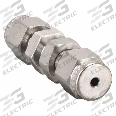 PARKER Compression Fitting Union: 1/16 in OD x 1/16 in OD Fitting Size - Double-Ferrule Stainless Steel Fittings