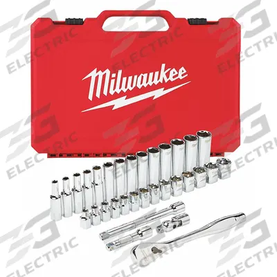 MILWAUKEE Socket Wrench Set: 3/8 in Drive, 32 Piece, 6-Point, Metric - Metric Socket Sets with Drive Tools
