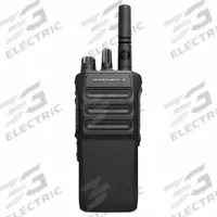 MOTOROLA R7 Radio: R7 Series, VHF, Digital, DMR, 5 W, 64 Channels, No Display, Li-Ion, 1 Radios (MPN AAH06JDC9RA1AN). Key specifications — FCC License Required: Yes.