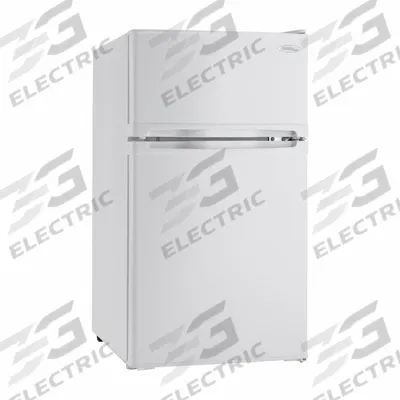 DANBY Refrigerator: White, 3.9 cu ft Total Capacity, 3 Shelves - Mini Refrigerators