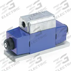 VICKERS Hydraulic Directional Valve: 12 gpm Max Flow Rate, D05 NFPA Size, Three Positions, Manifold (MPN 02-119488). Key specifications — attr1018253: VICKERS; attr1018274: D05; attr1018283: Manifold; attr1018249: 02-119488; attr1018300: Electrical; attr1018289: DG4S-01.