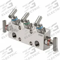 HAM-LET Five-Way Valve: Stainless Steel, 1/2" FNPT, 1/2" FNPT, 6,000 psi Pressure, PTFE, 1/4" FNPT (MPN M-50A-10-8N-SS-T-T). Key specifications — Brand: HAM-LET; Drain: 1/4" FNPT; Inlet Connection: 1/2" FNPT; Outlet Connection: 1/2" FNPT.