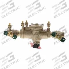 WATTS Backflow Preventer: LF009, with Flood Detection Sensor, Copper Silicon Alloy, 1 in Pipe Size (MPN 88004112). Key specifications — Shut-Off Valve Type: Ball Valve; Connection Type: FNPT.