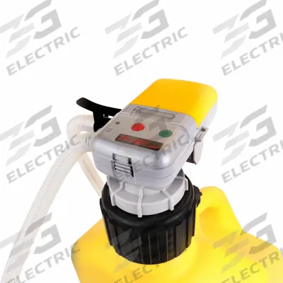 ZEELINE Fuel Transfer Pump: AA Battery Size, 2.4 gpm Max. Flow Rate - Cordless Battery-Powered Fuel Transfer Pumps