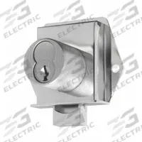 DELTA LOCK Deadbolt Lock: Inverted, Rectangular, 2 5/32 in Body Ht, 2 1/2 in Body Wd, SFIC (MPN G DI1125D500BCMI1). Key specifications — attr1313962: Chrome-Plated; attr1313912: SFIC; attr1313948: Silver; attr1313954: DELTA LOCK; attr1313970: Yes; attr1313973: No.