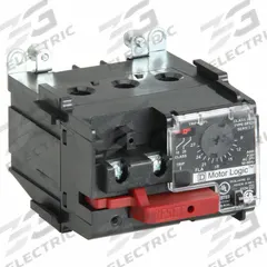 SQUARE D NEMA Overload Relay: Electronic Protection, 3 Poles, NEMA Size 1, 9 A – 27 A (MPN 9065SF120). Key specifications — Brand: SQUARE D; Maximum Voltage Rating: 600V AC; Compatible Contactor Series: 9065 Motor Logic Solid State Overload Relays; Phase: Three; Thermal Units Required: Not Applicable to Electronic Type Overload Relays.