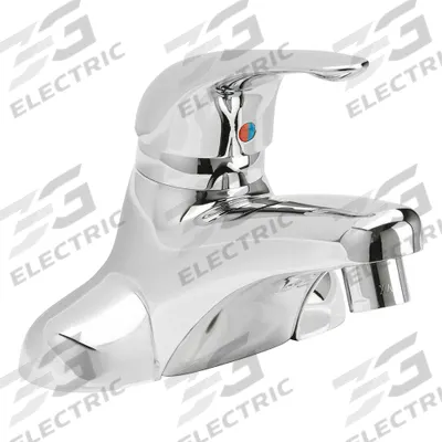 ZURN Low Arc Bathroom Faucet: Sierra, Brass, Chrome Finish, 0.5 gpm Flow Rate - Centerset Handle Bathroom Faucets