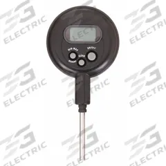 OAKTON Digital Thermometer: 14°F to 392°F /-10°C to 200°C, ±1.8°F/1°C, 0.1°F /0.1°C (MPN WD-90003-00). Key specifications — Brand: OAKTON; Accuracy: ±1.8 °F/1 °C.