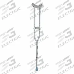 DYNAREX Crutches: 1,000 lb Load Capacity, Silver (MPN 10106). Key specifications — Brand: DYNAREX; Includes: Cushioned Underarm Pad; Intended Patient: Adult; Color: Silver.