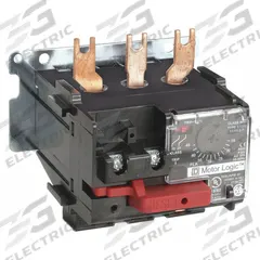 SQUARE D NEMA Overload Relay: Electronic Protection, 3 Poles, NEMA Size 2, 15 A – 45 A (MPN 9065ST220). Key specifications — Brand: SQUARE D; Maximum Voltage Rating: 600V AC; Compatible Contactor Series: 9065 Motor Logic Solid State Overload Relays; Phase: Three; Thermal Units Required: Not Applicable to Electronic Type Overload Relays.