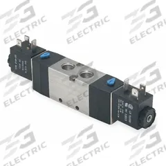 ARO Solenoid Air Control Valve: MaxAir, Four-Way / Two-Position, 120V AC, 1/4 in Female NPT (MPN M212SD-120-A). Key specifications — attr1092969: Non-Locking; attr1086920: M212SD-120-A; attr1092977: Solenoid Return.